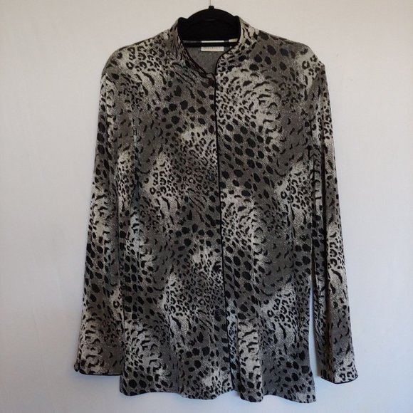 Chices Travelers Black/Gray Leopard Pattern Button Down Slinky Knit Blouse S1 - Picture 1 of 9